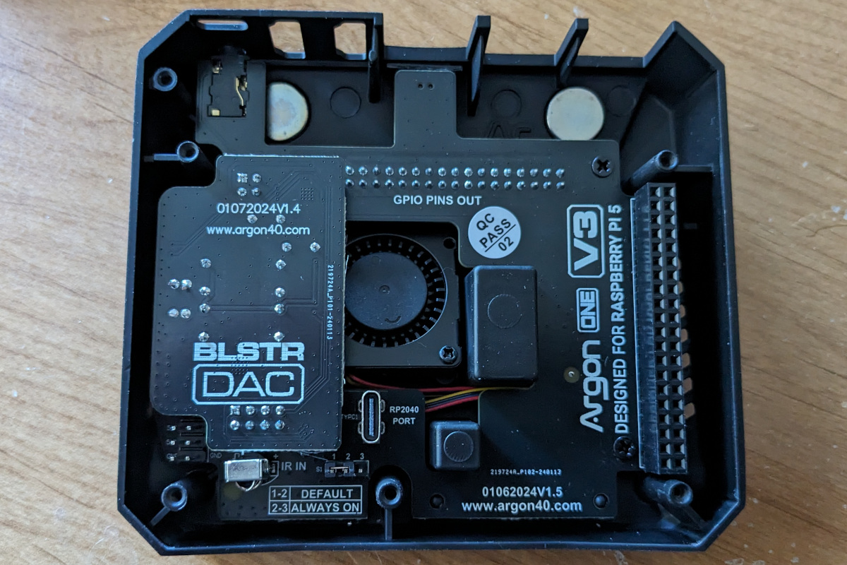 Computers/RaspberryPi/Every_Day_Pi_DAC_Inside.jpg